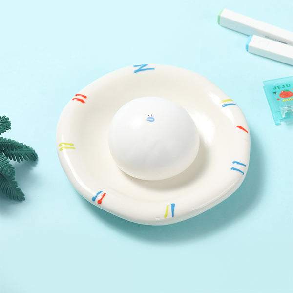 Emoji White Mochi Taba Squishy