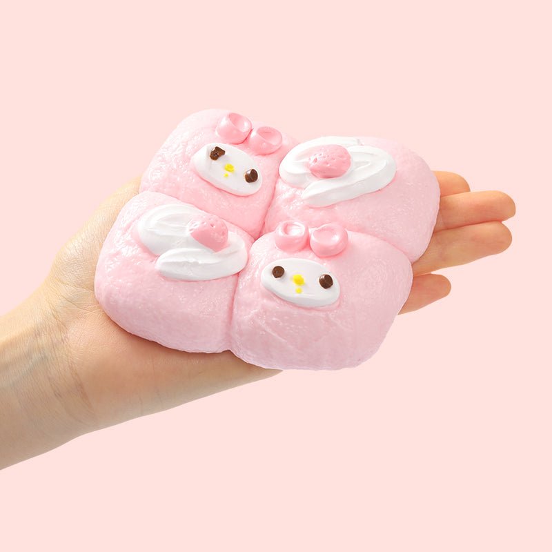 Melody Four Cream Squishy – FUFUSQUISHY